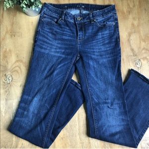 WHITE HOUSE BLACK MARKET "THE SLIM BOOT" JEANS